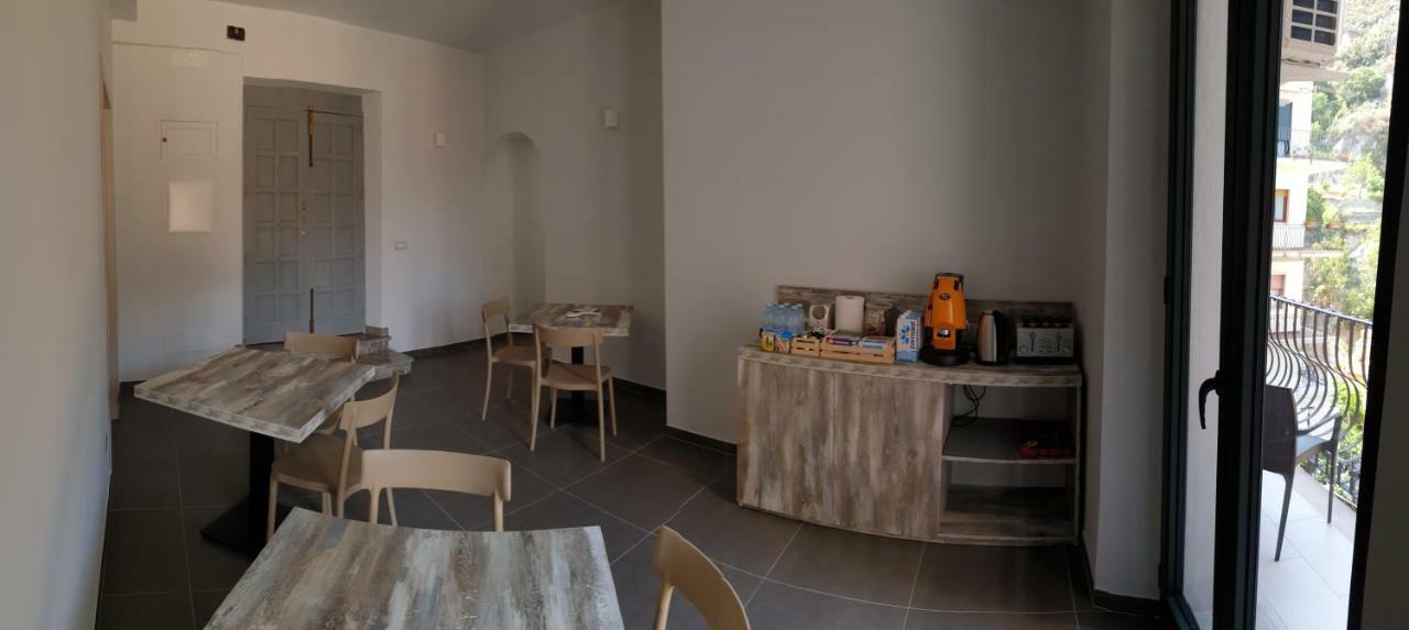 New Casa Corvaja Affittacamere *